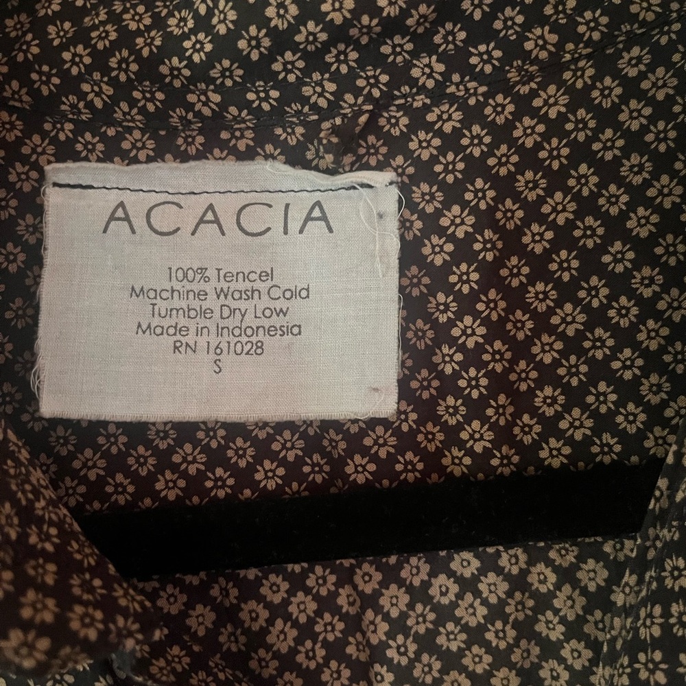 Acacia Mombasa Top - Picture 2 of 3